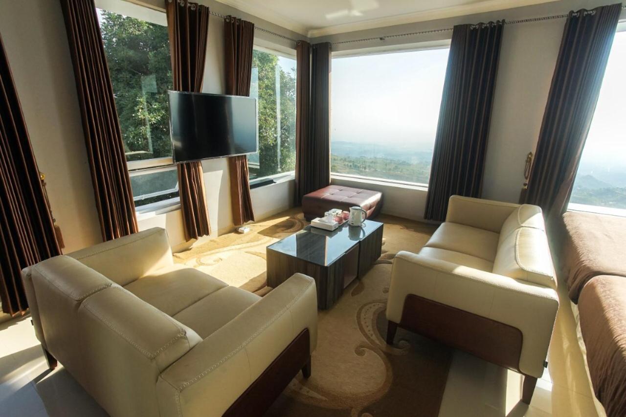 De Villa Cetho Karanganyar  Exterior foto