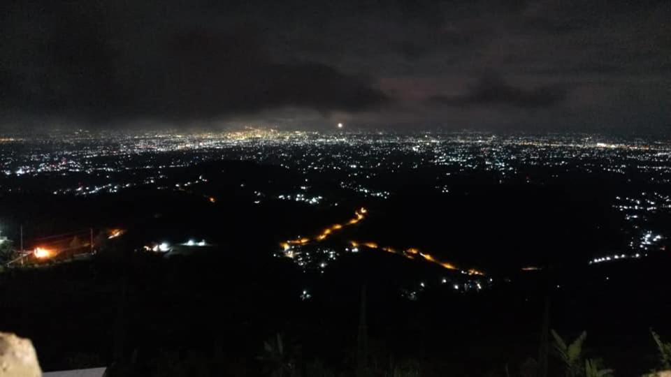 De Villa Cetho Karanganyar  Exterior foto